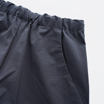 ONE TUCK TAPERED STRETCH PANTS