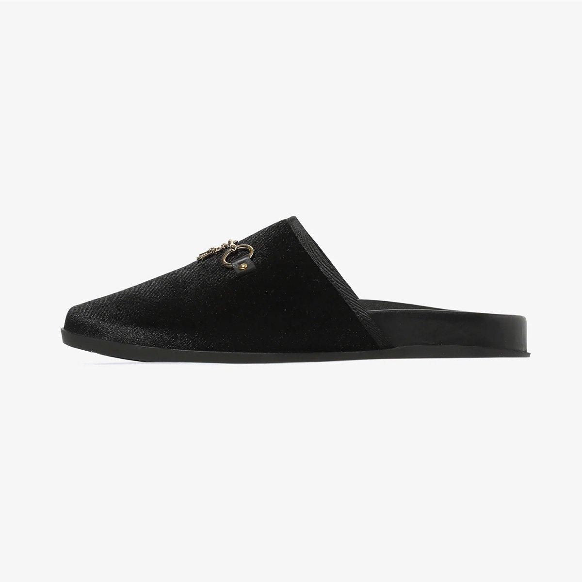 Bit Tassel Velvet Slip-In