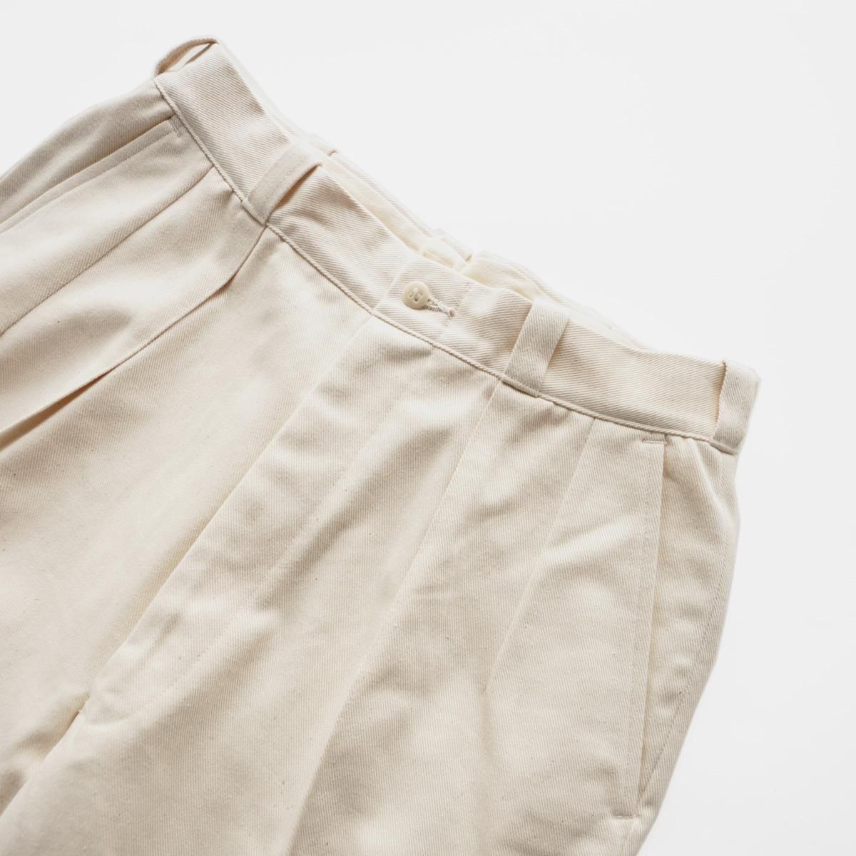 LOT.215 USARMY SHORTS