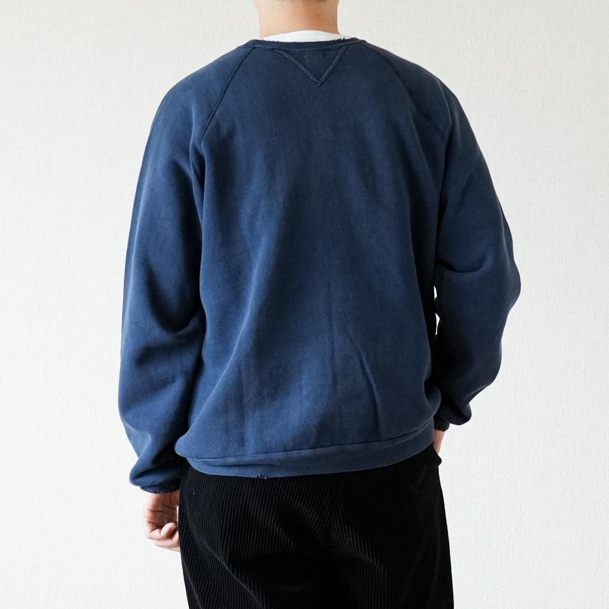 VINTAGE DOUBLE V SWEATSHIRT