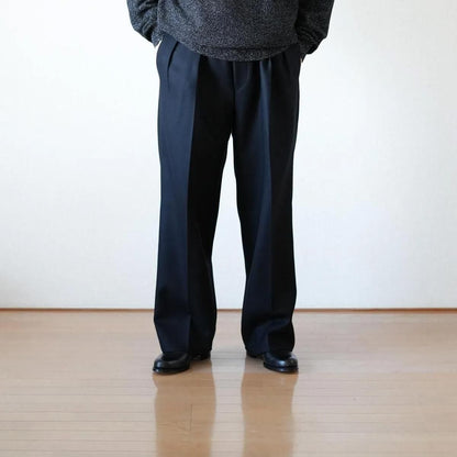 SUPER FINE LIGHT MELTON TUCKED TROUSERS (BLACK)