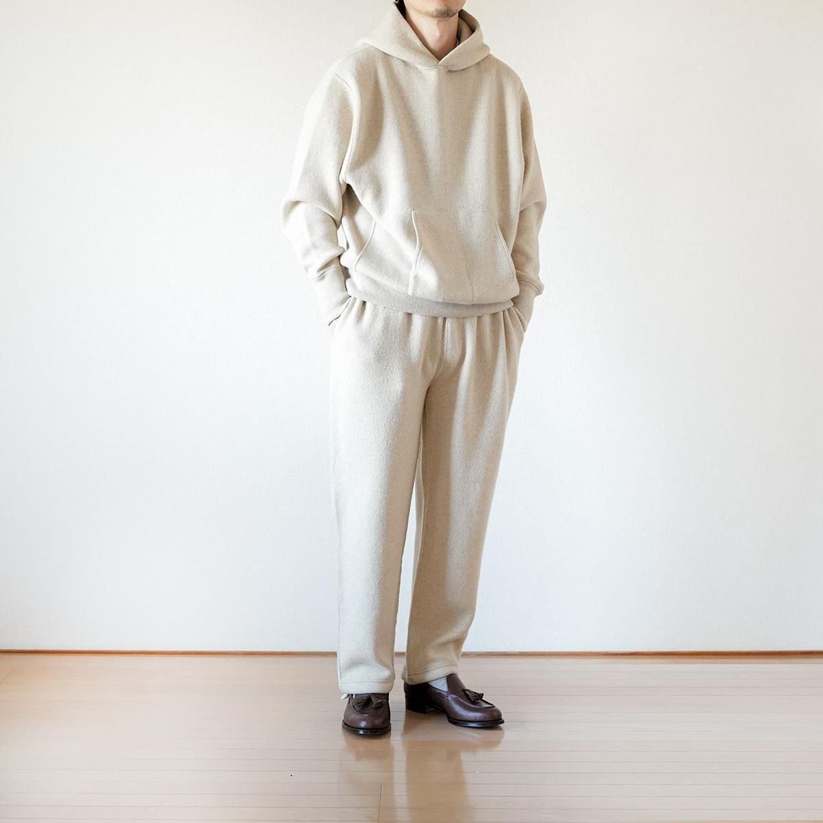GOLDEN CASH SWEATPANTS