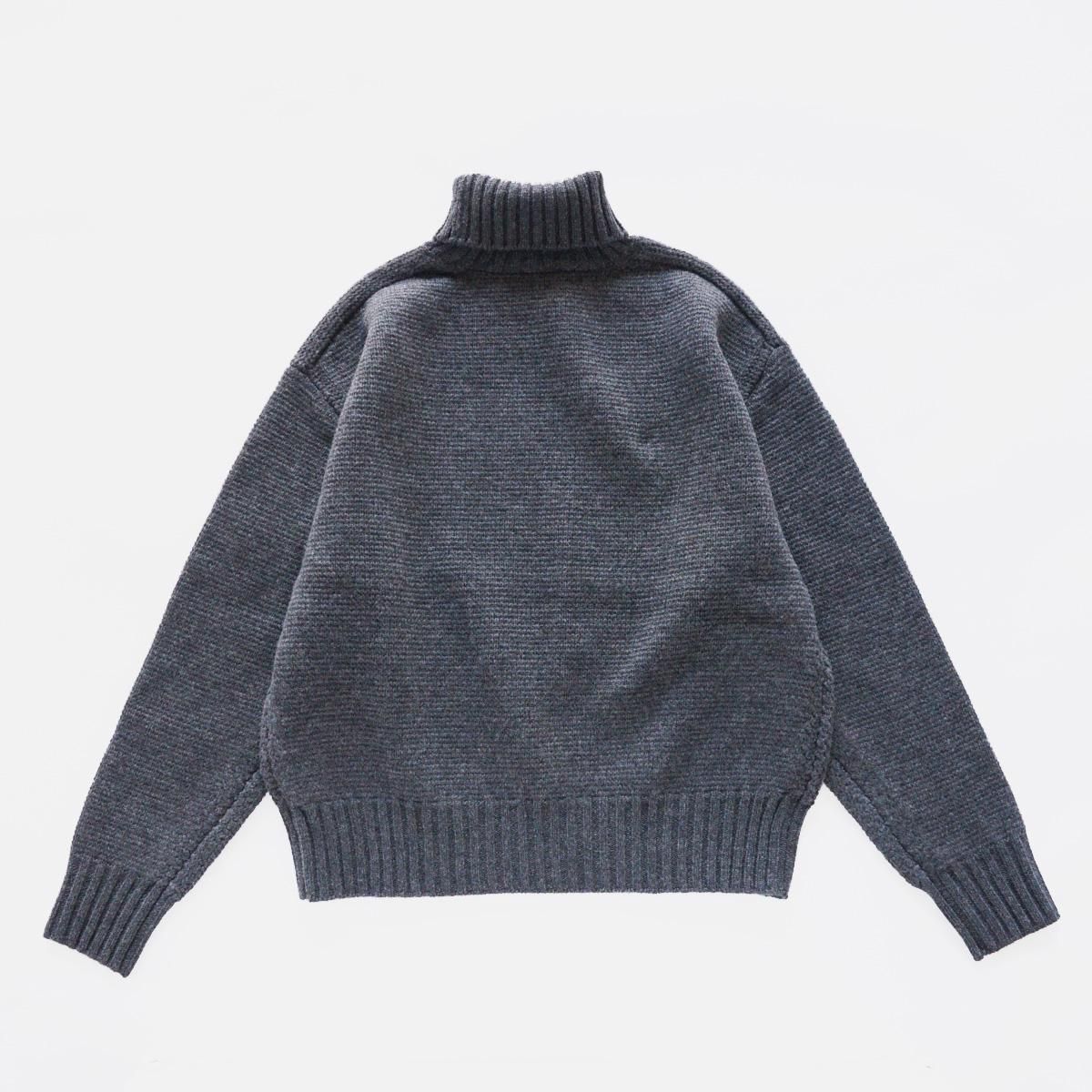 Lot.527 ARC TURTLENECK SWEATER