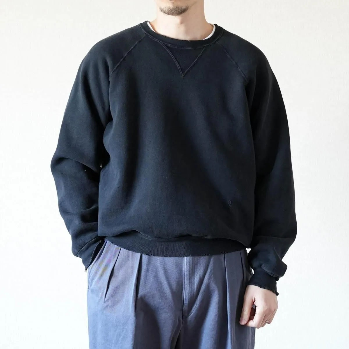 VINTAGE DOUBLE V SWEATSHIRT