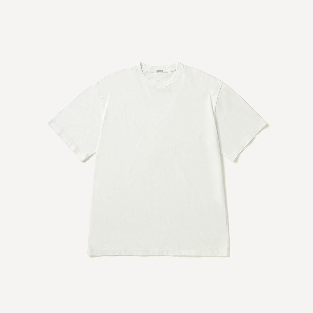 HEAVY WEIGHT T-SHIRT
