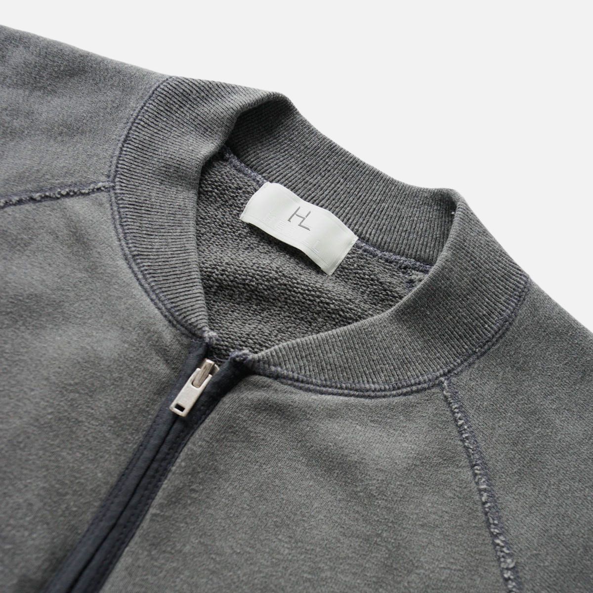 ZIP UP SWEATSHIRT