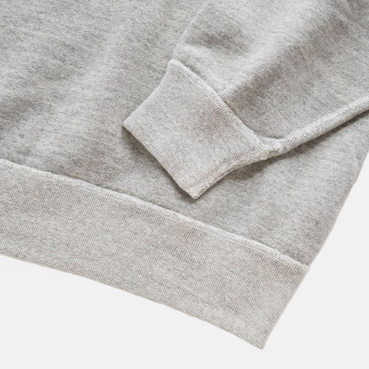 HOODED SWEATSHIRTS