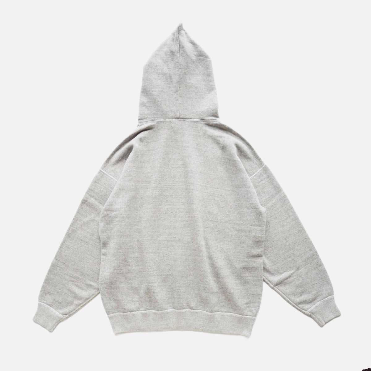 HOODED SWEATSHIRTS