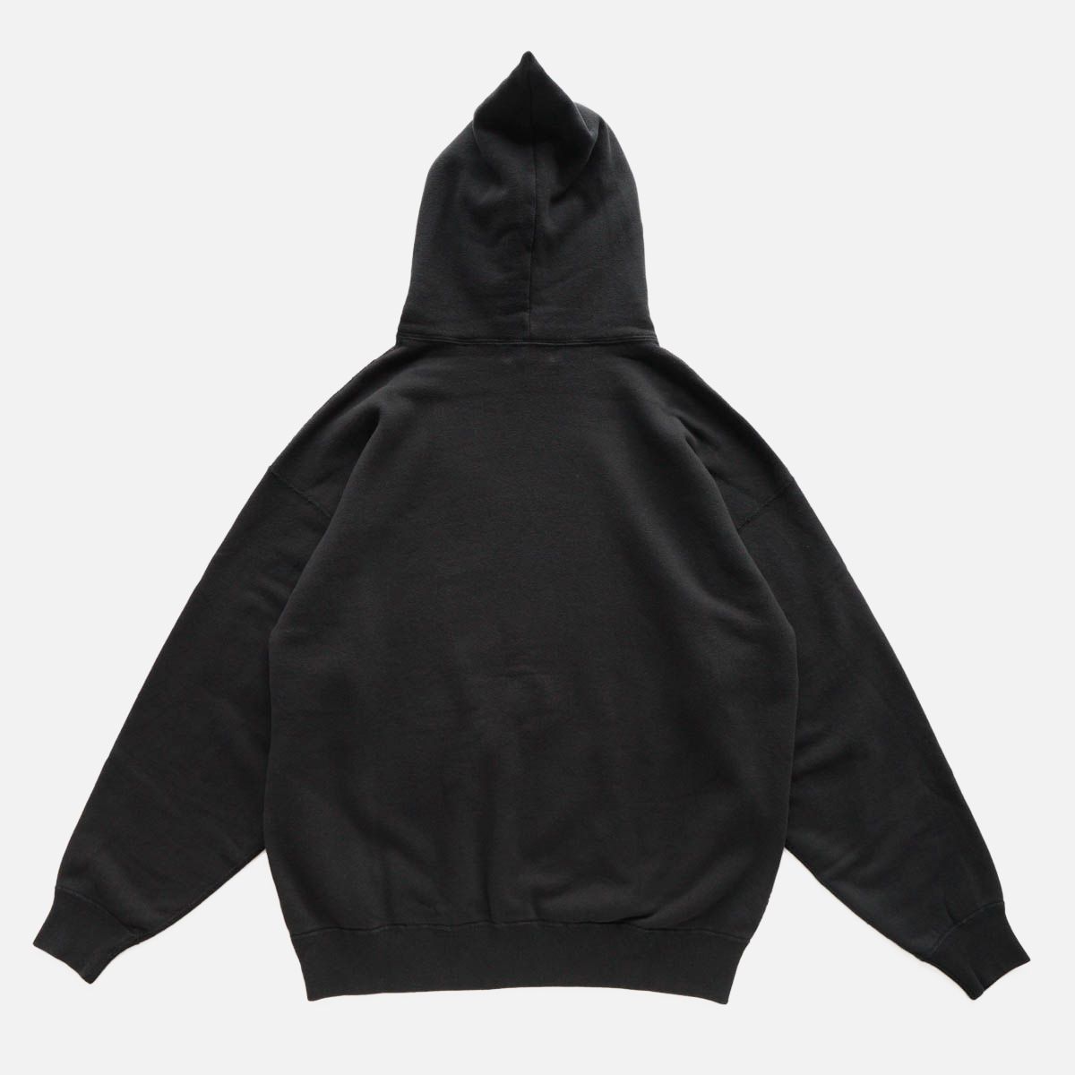 HOODED SWEATSHIRTS
