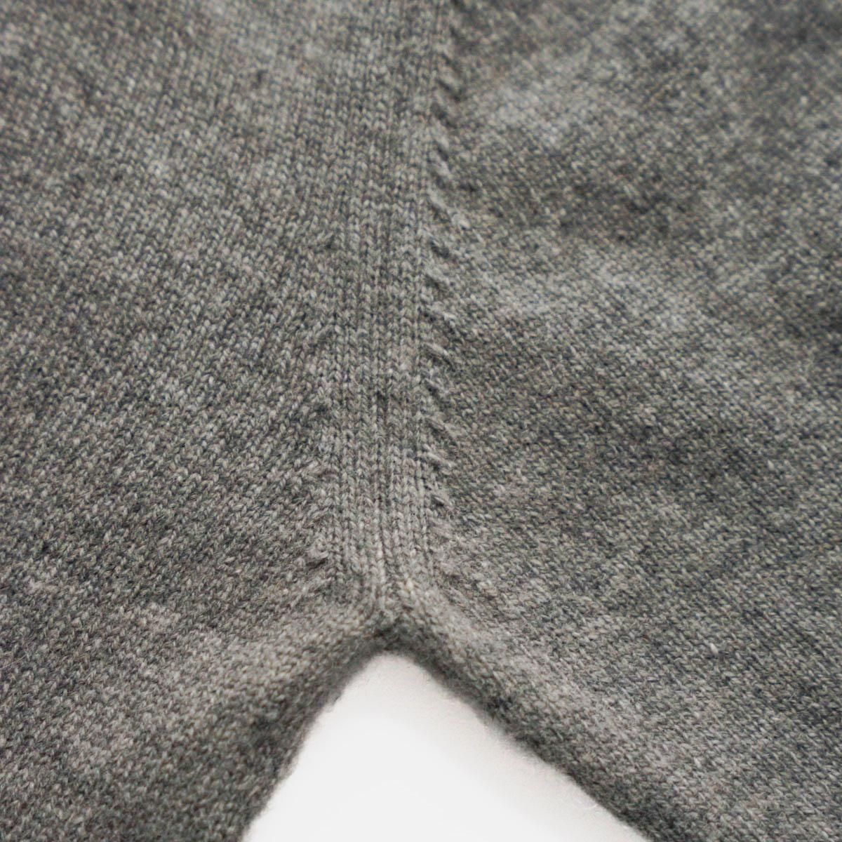 GOLDENCASH PULLOVER